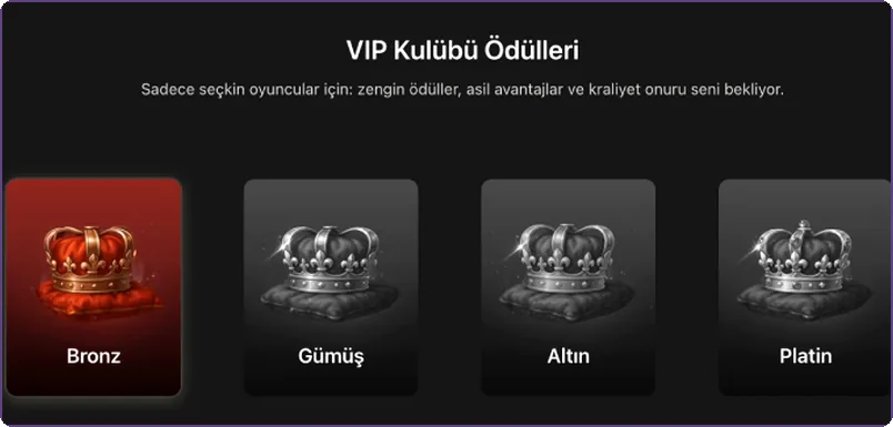 VIP ödül kademeleri Dört taç kartıyla gösterilen VIP Kulübü ödülleri yakından görünüm: Bronz, Gümüş, Altın, Platin
